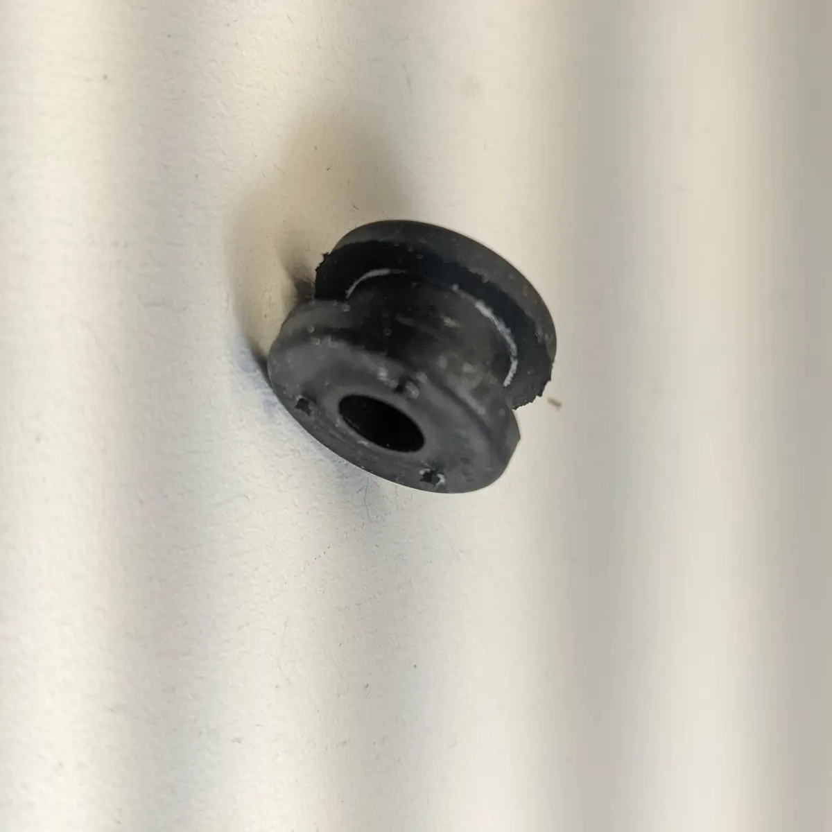 Honda 61315-958-000 Rubber 1