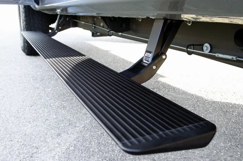 Amp Research 1999-2006 Chevy/Gmc Silverado/Sierra Extended/Crew Powerstep - Black 1