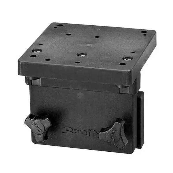 1025 Right Angle Side Gunnel Mount 1