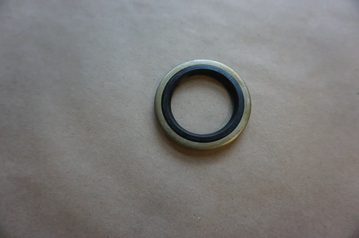 Sierra 18-2072 Oil Seal  981196 1