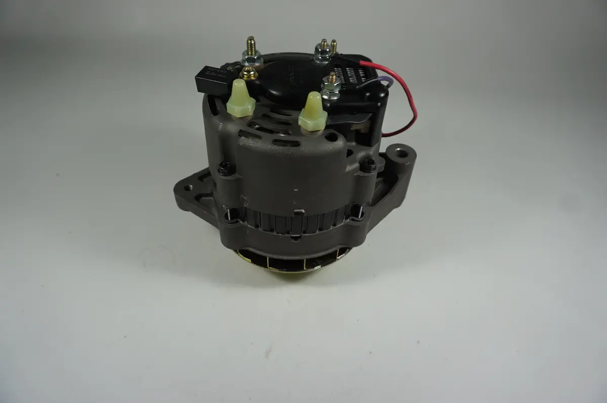 Mercury Marine Quicksilver 807652 Alternator 1