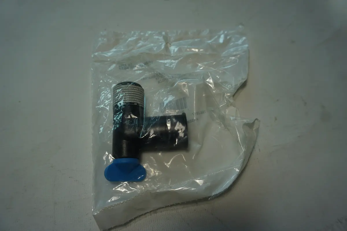 Sierra 18-4224 Drain Elbow 22-806926A1 1