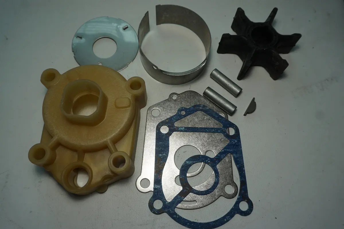 Genuine Parts - Water Pump Repair Kit - 17400-94552 1
