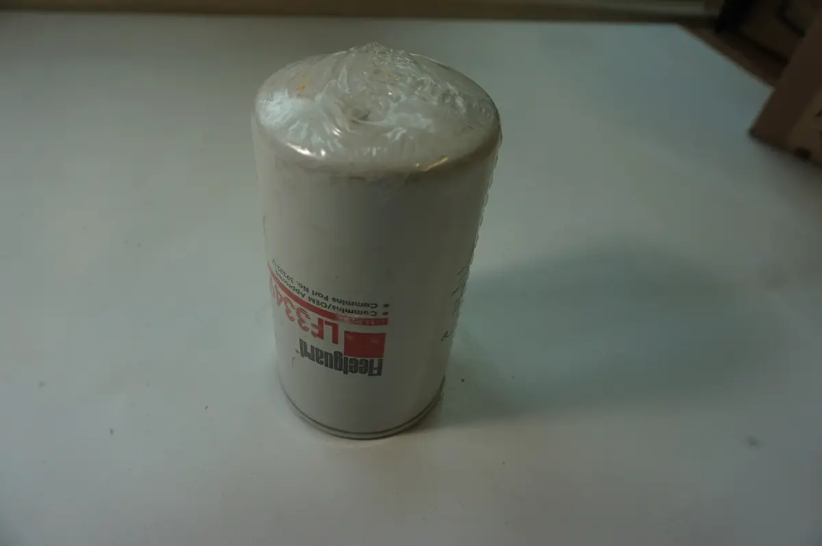 Fleetguard Lf3349 Oil Filter P558615 1