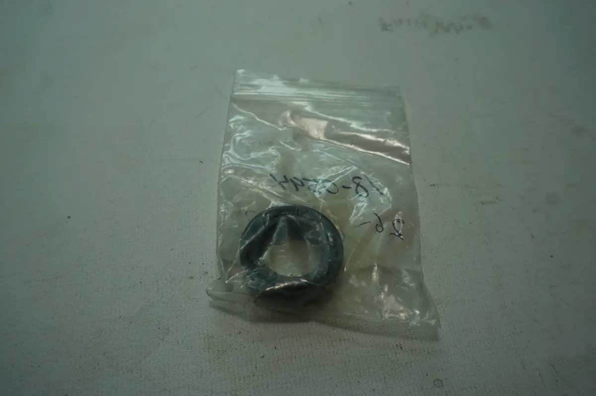 Sierra 18-0544 Seal 26-66302 1