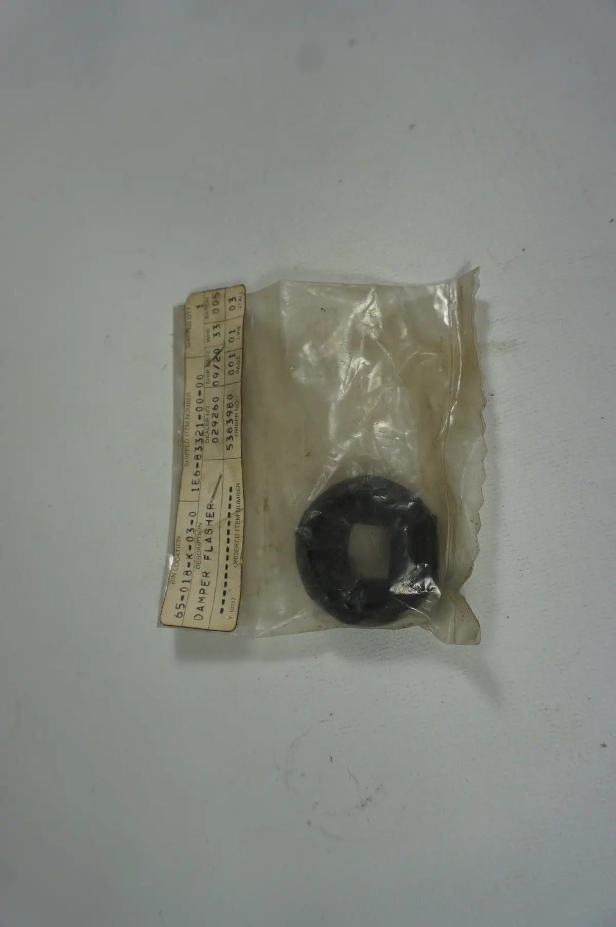 Yamaha 1E6-83321 Damper 1