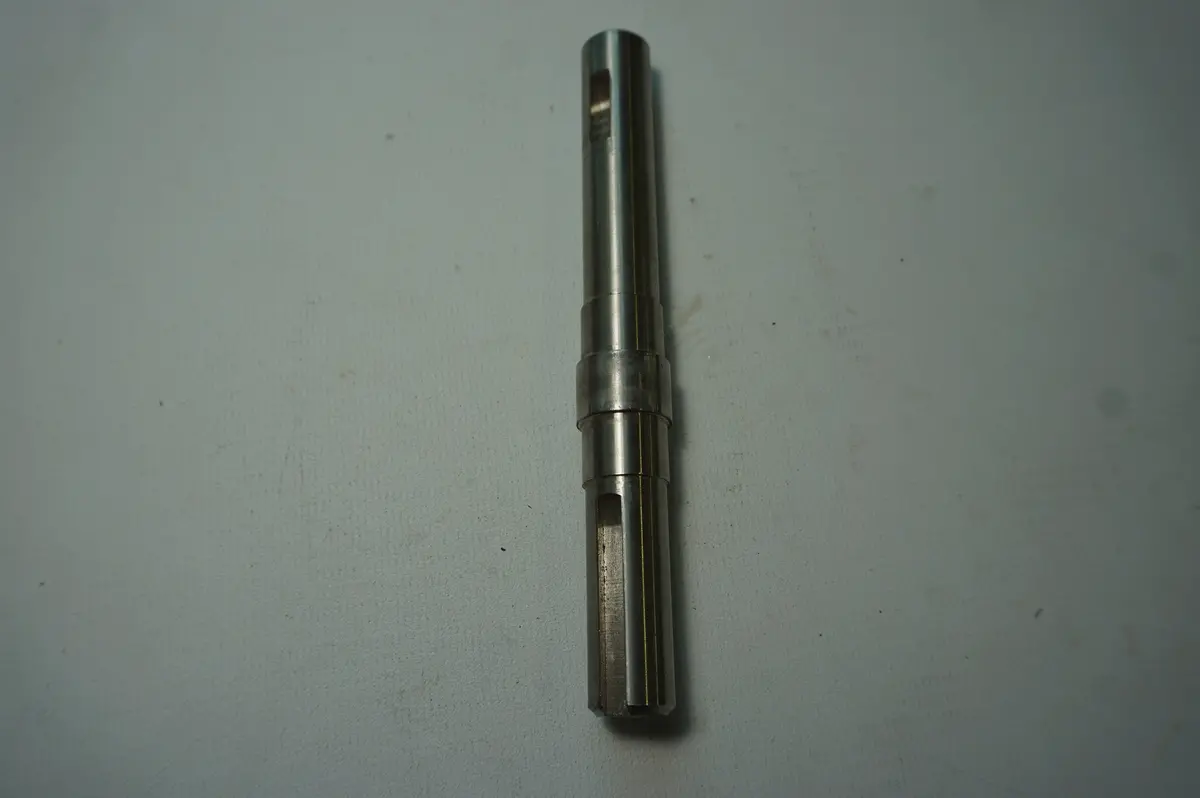 Crusader She-20304 - Shaft 1