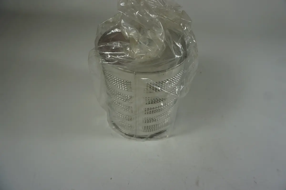 Wix 33104 Filter 1