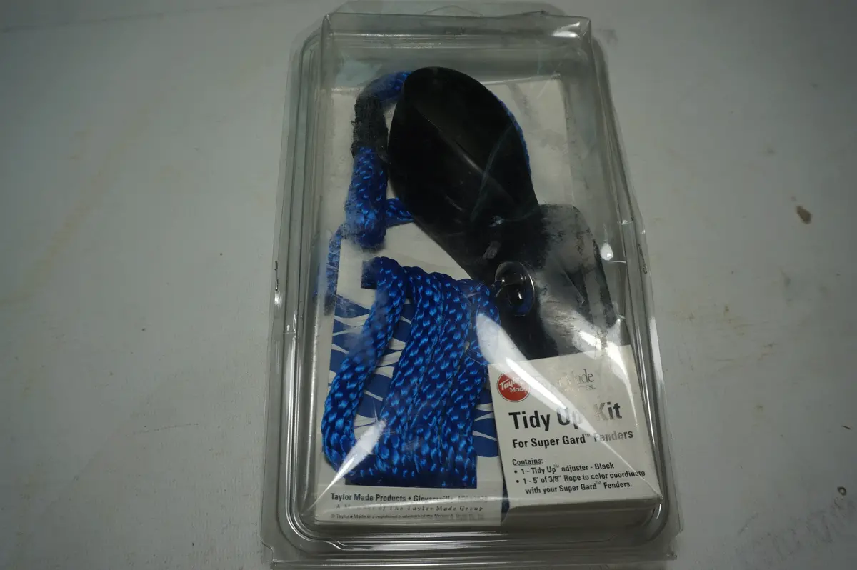 Taylor Made 1132 Tidy-Up Kit 1