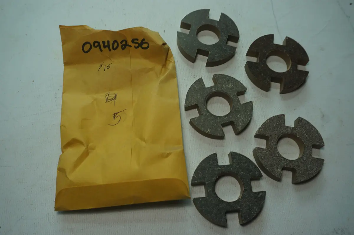 Perkins 940256 Disc 1