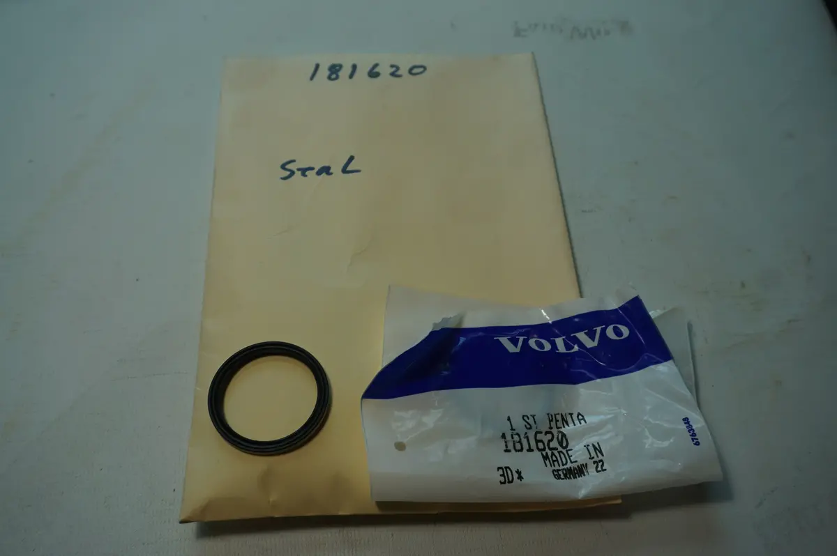 Volvo 181620 Oil Seal 1