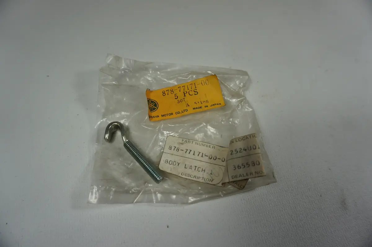 Yamaha 878-77171 Hood Latch 1