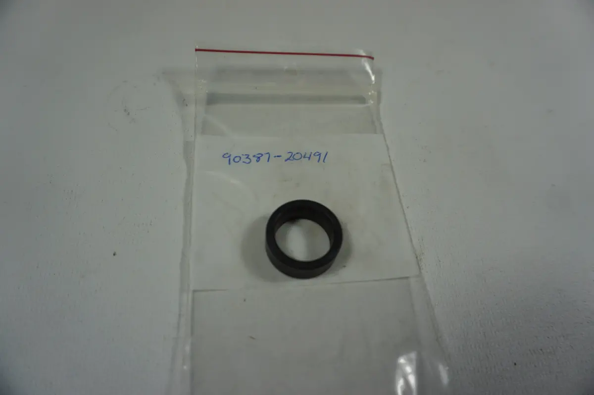 Yamaha 90387-20491 Collar 1