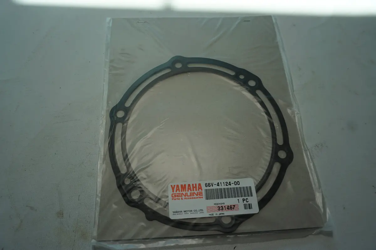 Yamaha 66V-41124-00 Gasket 1