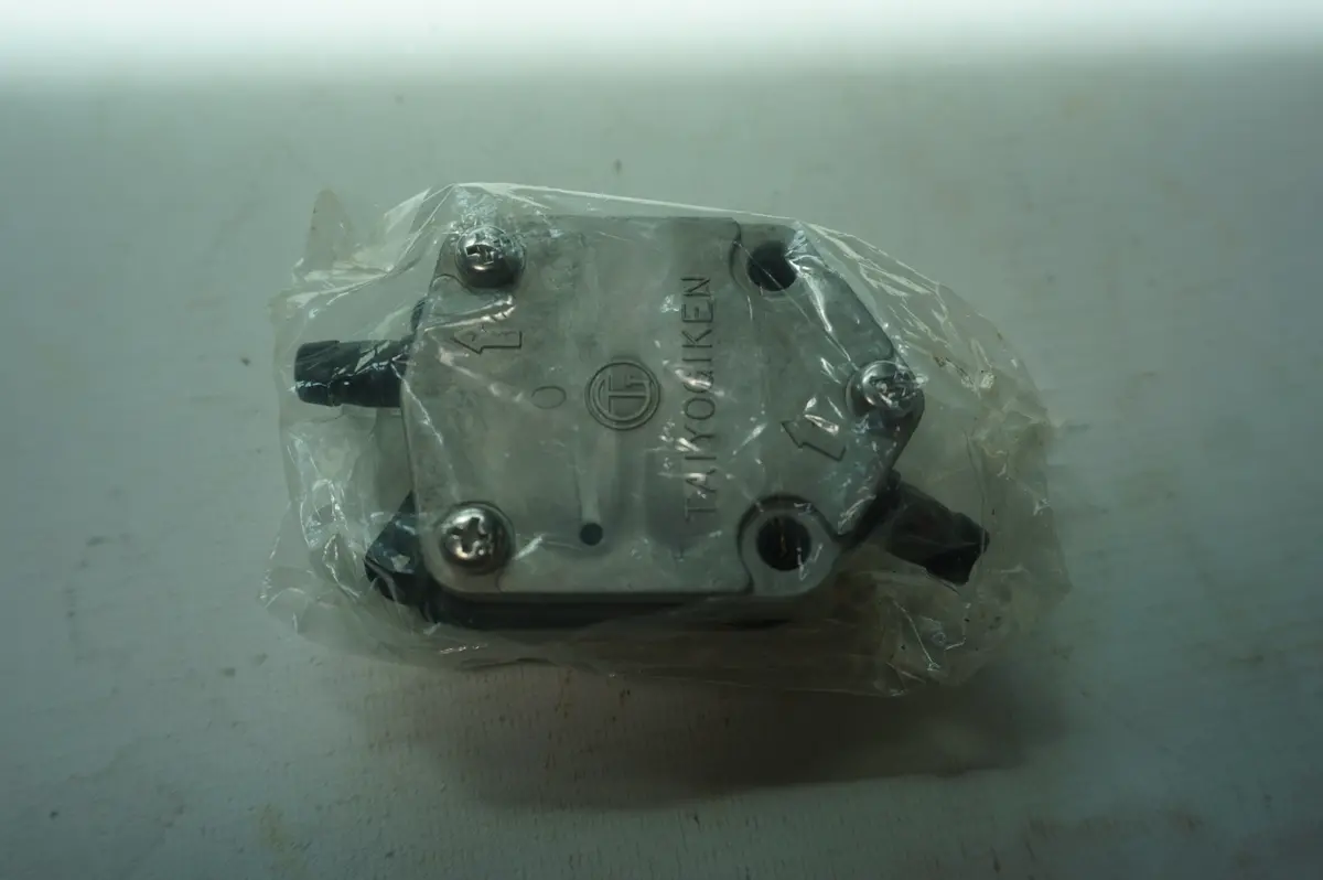 Tohatsu 3C7-040000-1 Fuel Pump 1
