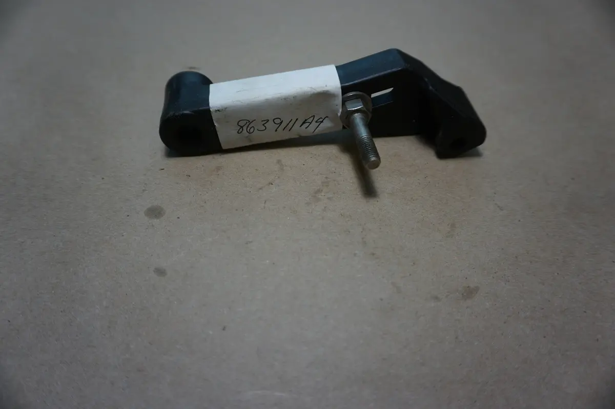 Mercury Marine Quicksilver 863911A4 Lever (Used Item Please Read Details Below) 1