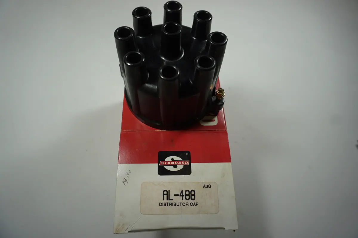 Standard Al-488 Distributor Cap 1