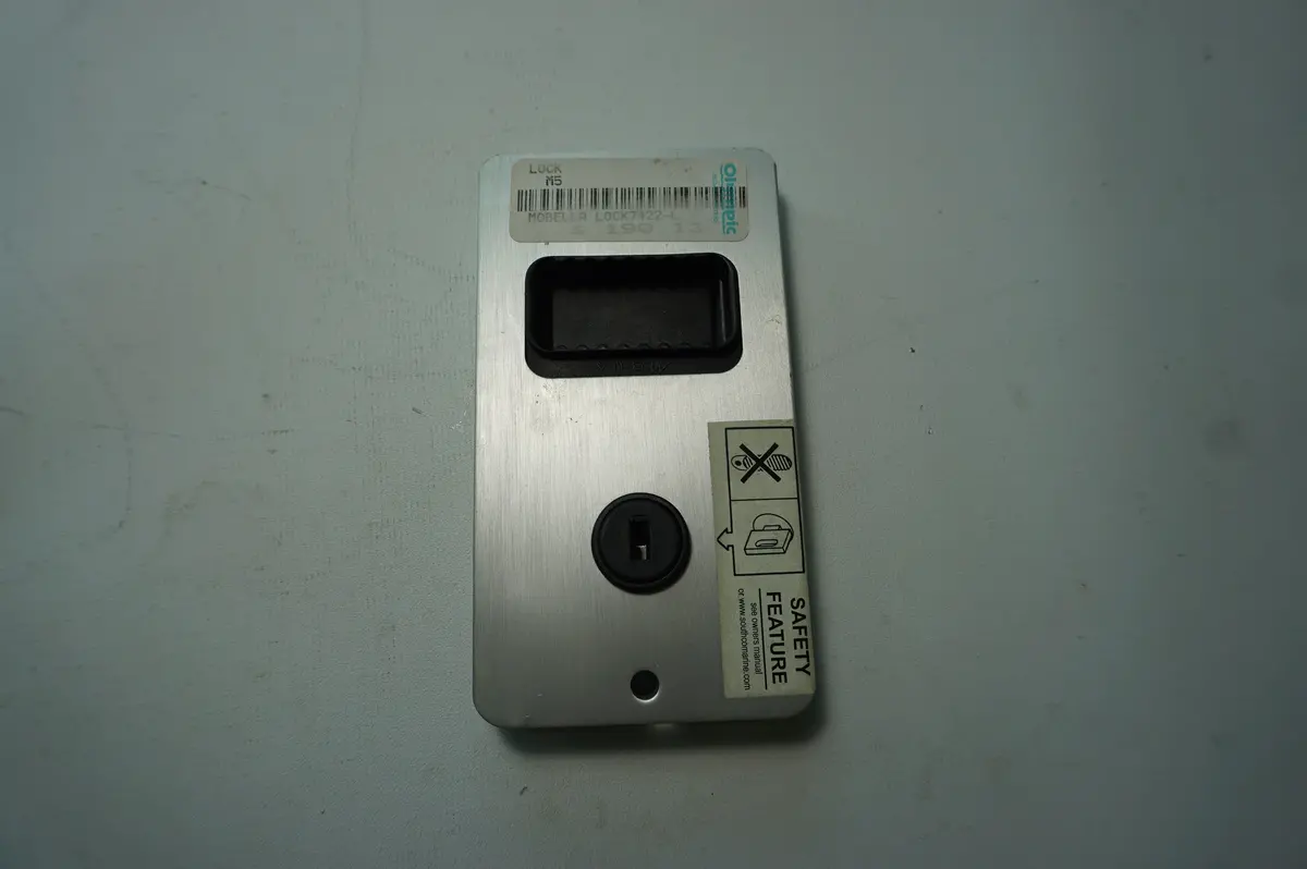 Mobella M5 Lock 7422-L - Stainless Cabin Latch 1