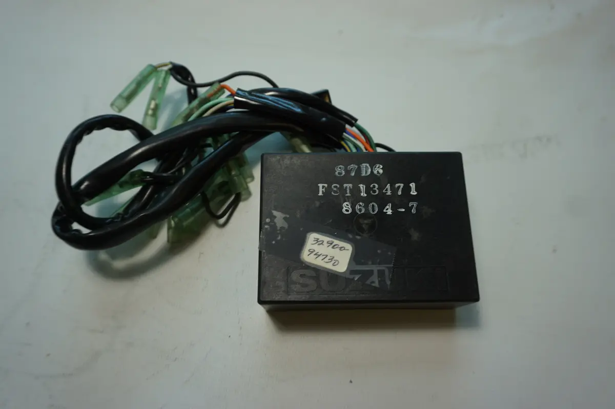 Suzuki 87D6 Cdi Unit - Fst13471 8604-7 1