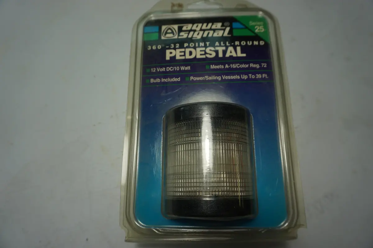 Aqua Signal 25000-7 Pedestal 1