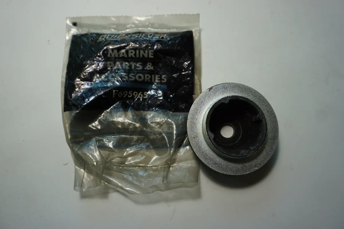 Quicksilver F695965 1