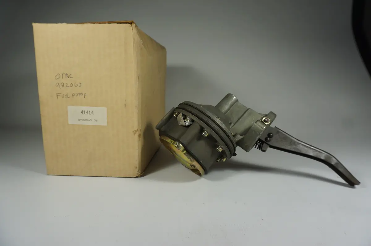 Omc 982063 Fuel Pump 62092  18-7267 1