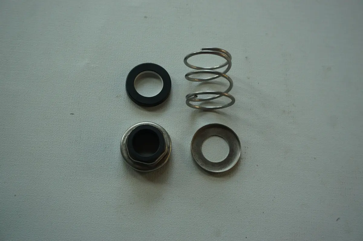 Seal And Seat 10927 1