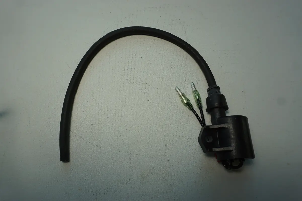 Suzuki Genuine Parts - Ignition Coil Assembly - 33410-87D70 1