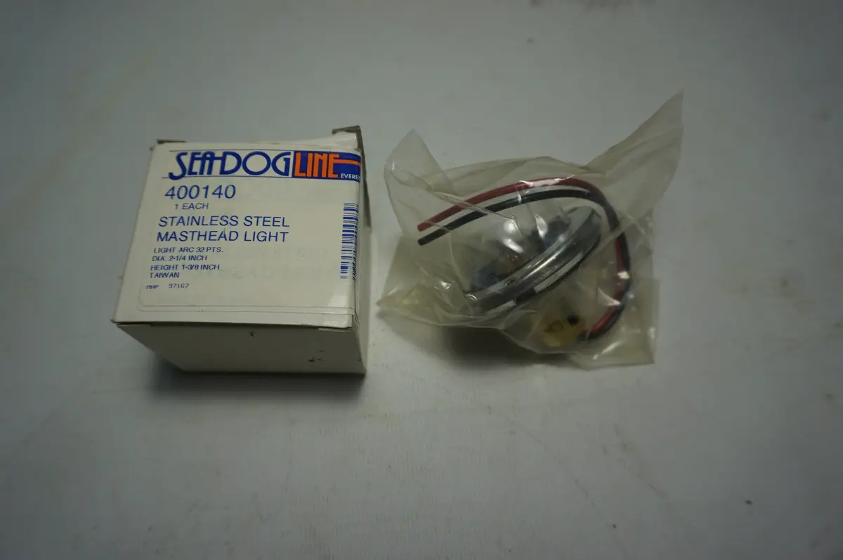 Seadog 400140 Masthead Light 1