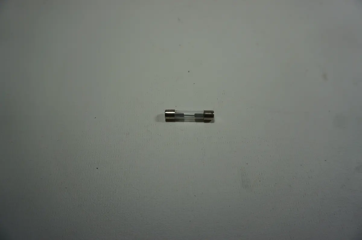 Buss Fuse Agc-25 Fuse 1