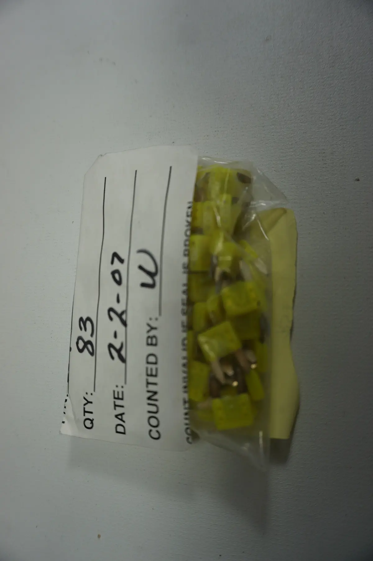 Digi-Key F6077-Nd Mini Fuse Blade 1