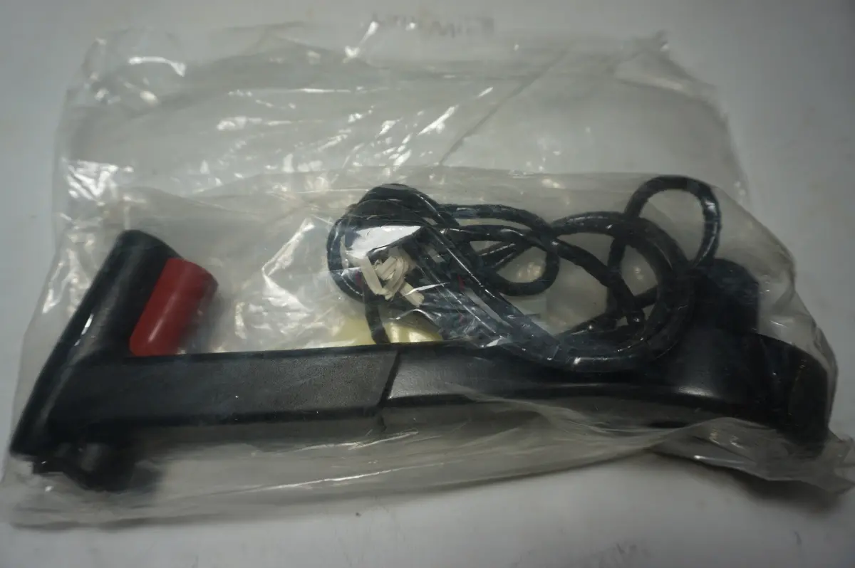 Mercury Marine Quicksilver 822211T1 Handle 1