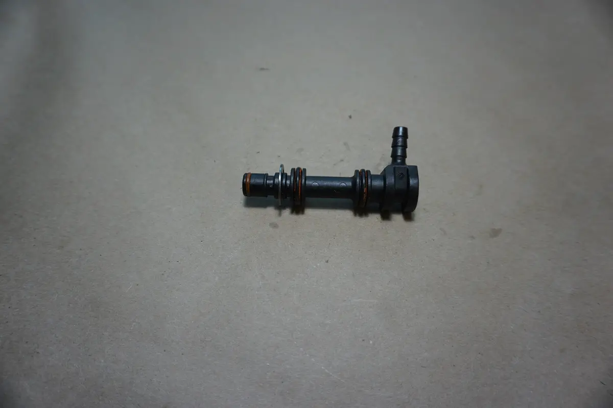 Mercury Marine Quicksilver 22-861150A2 Gear Fitting (Used Item Please Read Details Below) 1