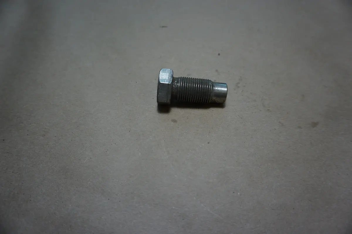Mercury Marine Quicksilver 10-42253 Pivot Bolt (Used Item Please Read Details Below) 1