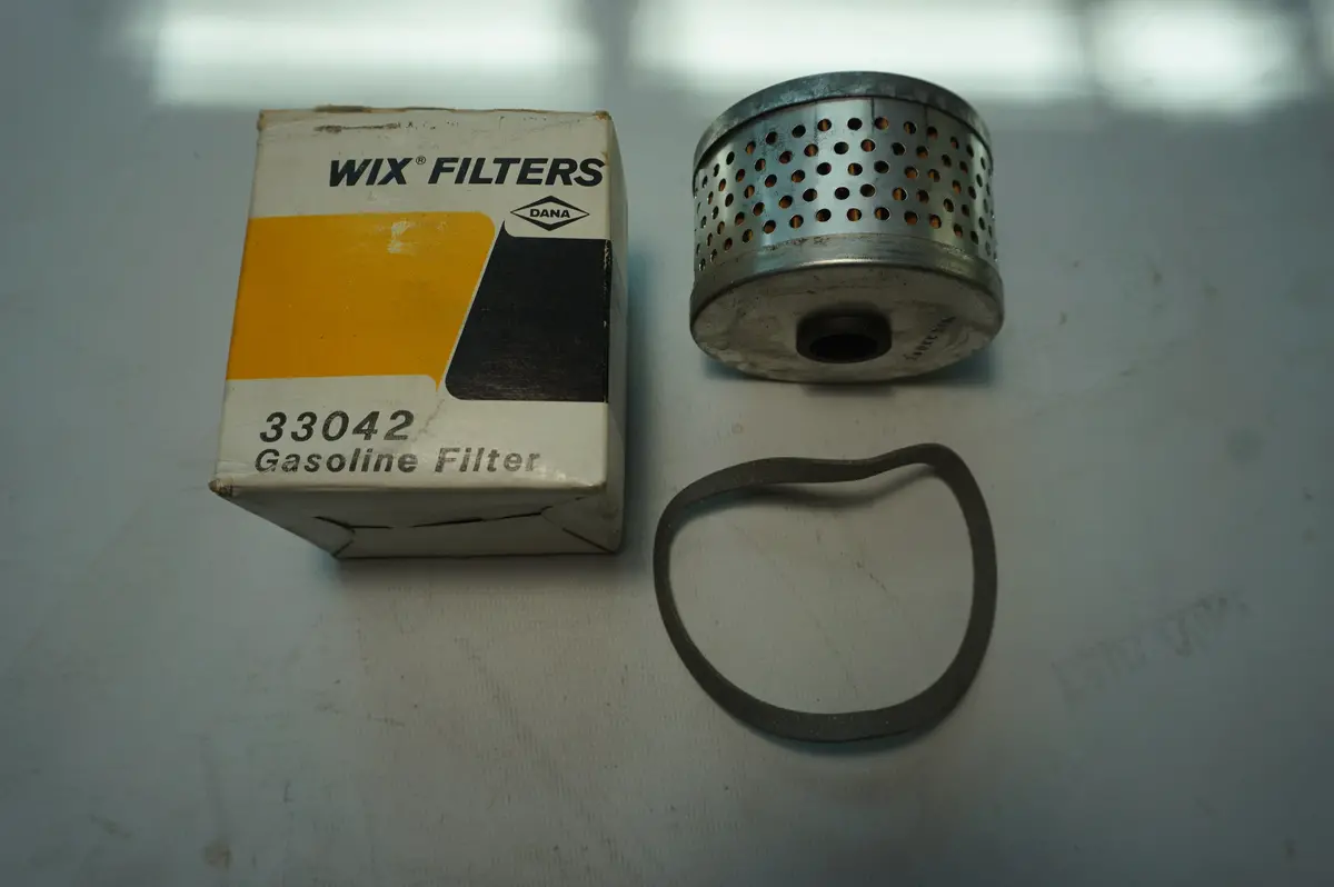 Wix 33042 Fuel Filter 1