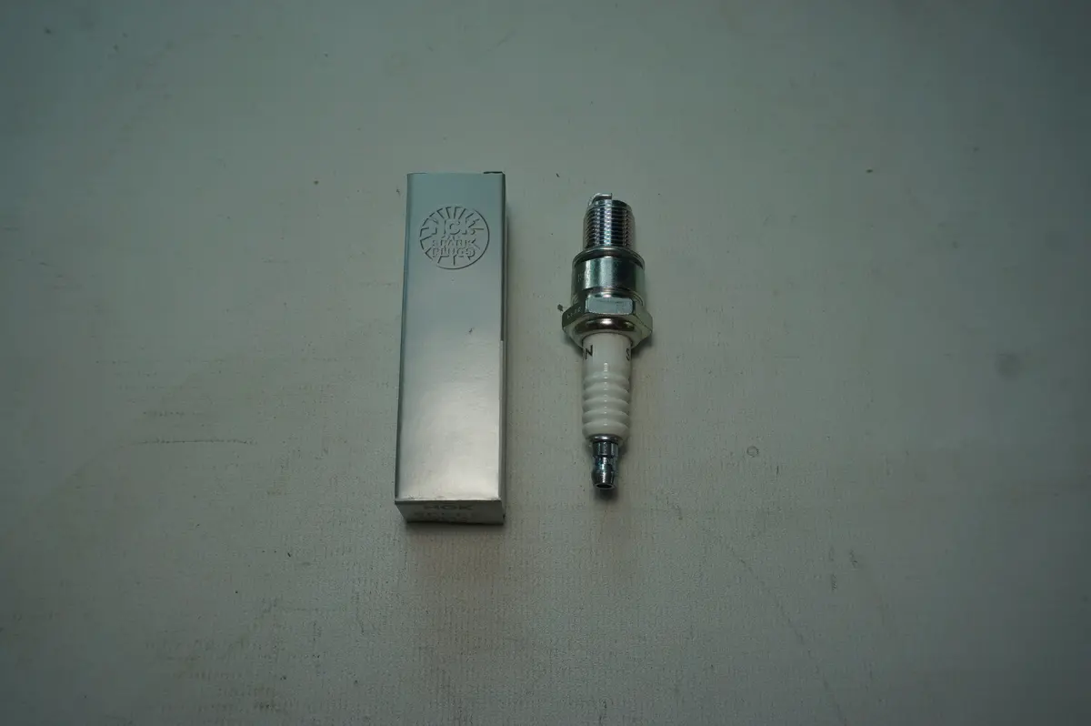 Ngk Bp6es Spark Plug 7333 1