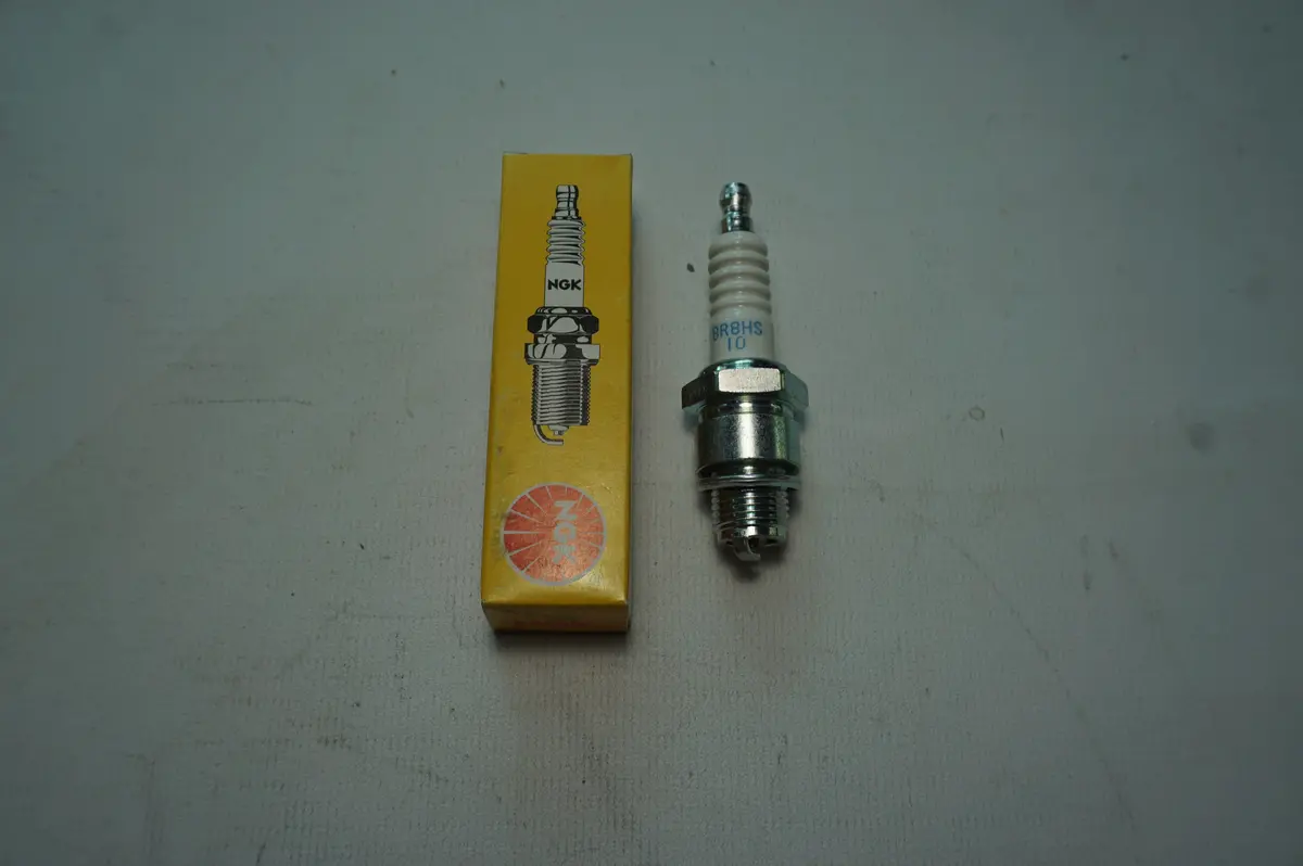 Ngk Br8hs-10 Spark Plug 1134 1