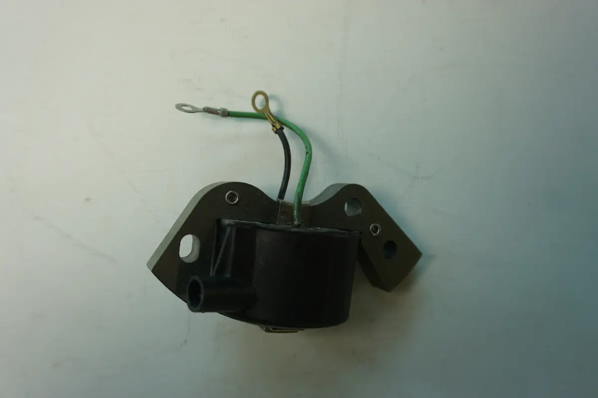 Evinrude Johnson 0584477 - Oem Outboard Coil 1