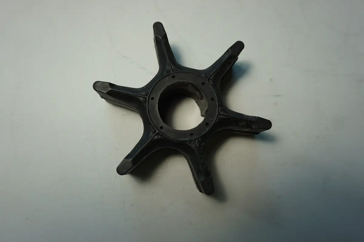 Suzuki Motor Co. 17461-94510 - Impeller - Oem 1