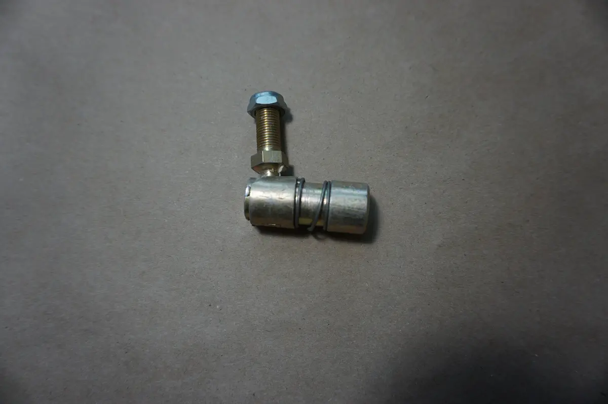 T & B Qd-16 Ball Joint 1