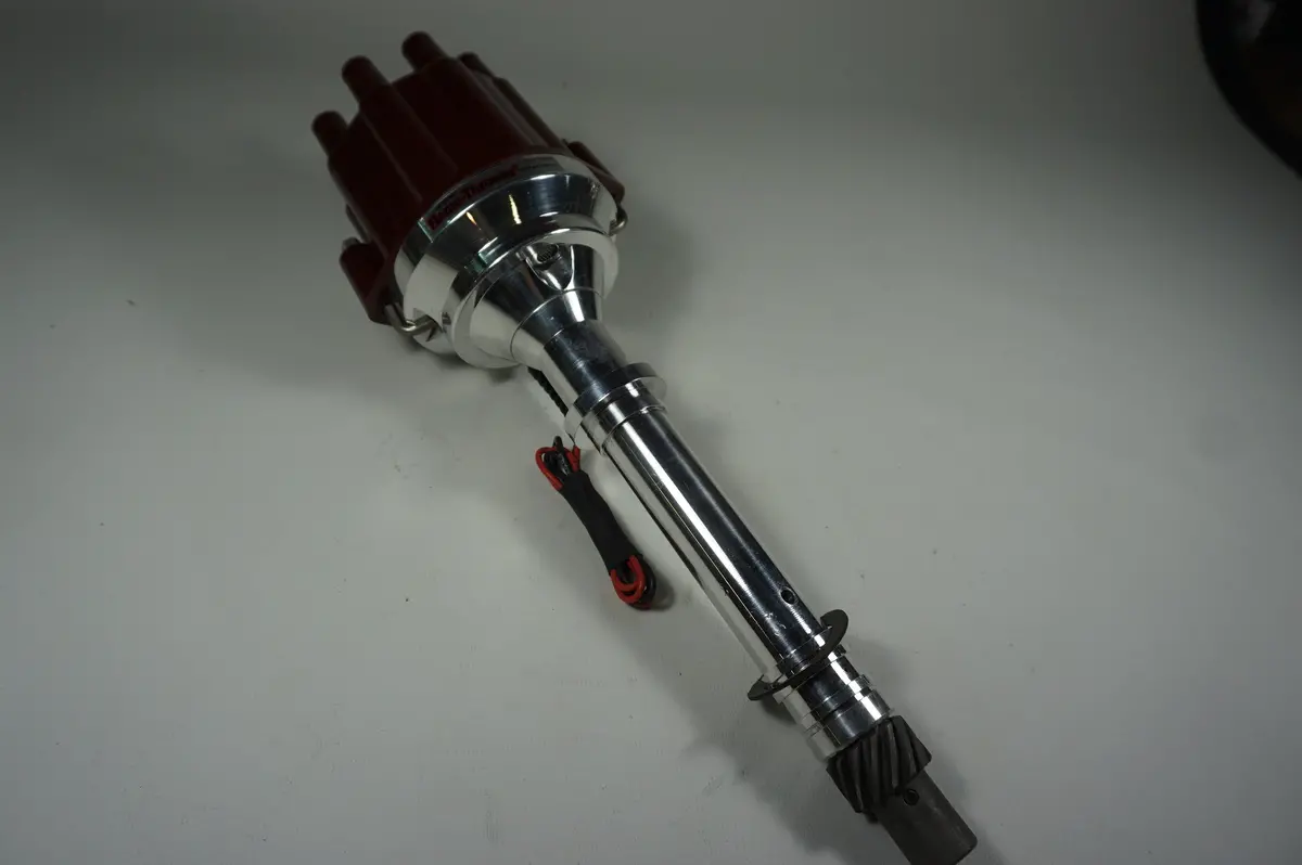 Pertronix D2008 Distributor 1
