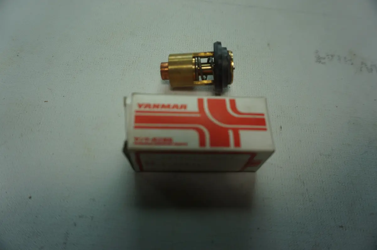 Yanmar 105582-49200 Thermostat 1