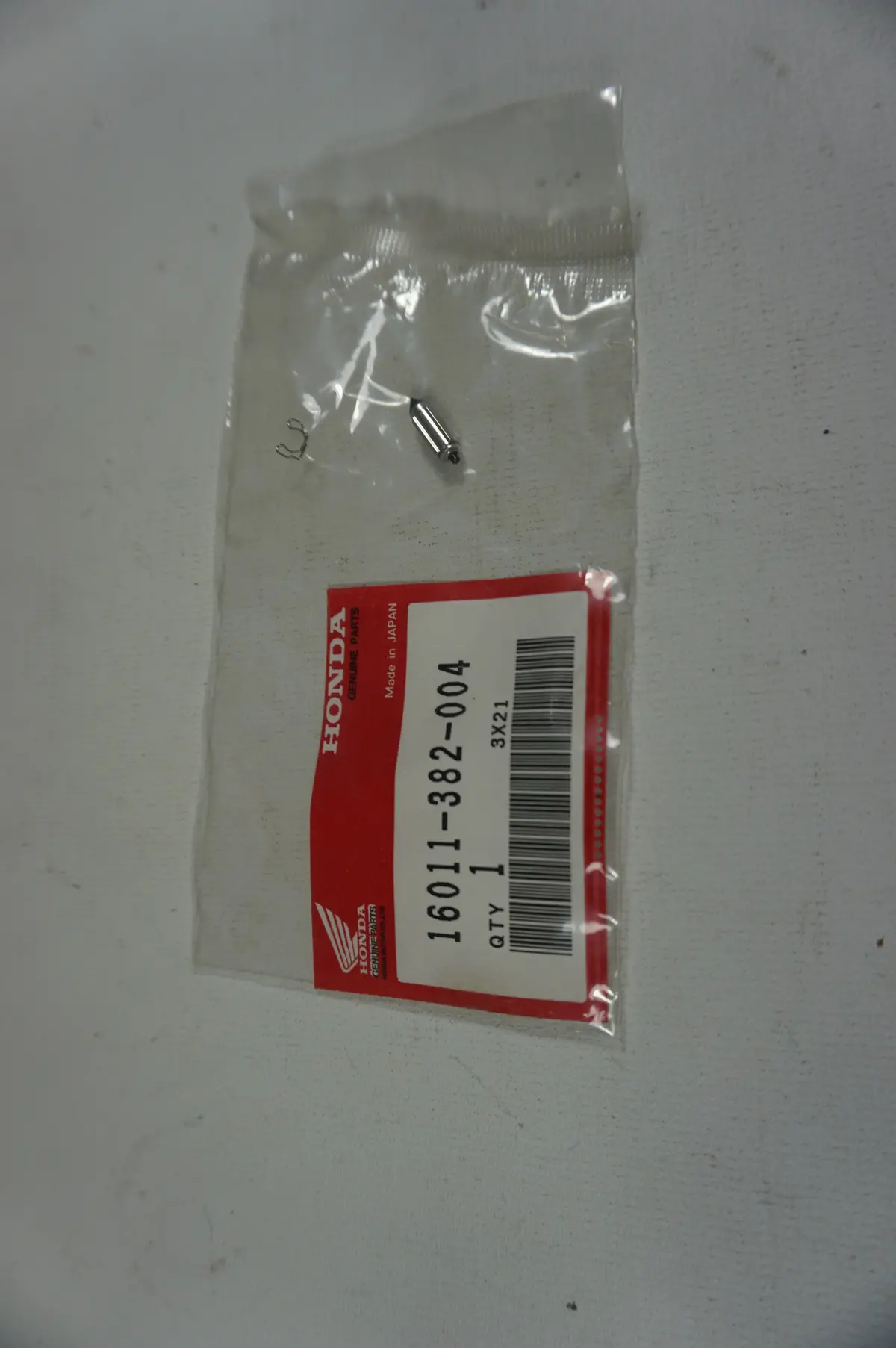 Honda 16011-382-004 Valve Float 1