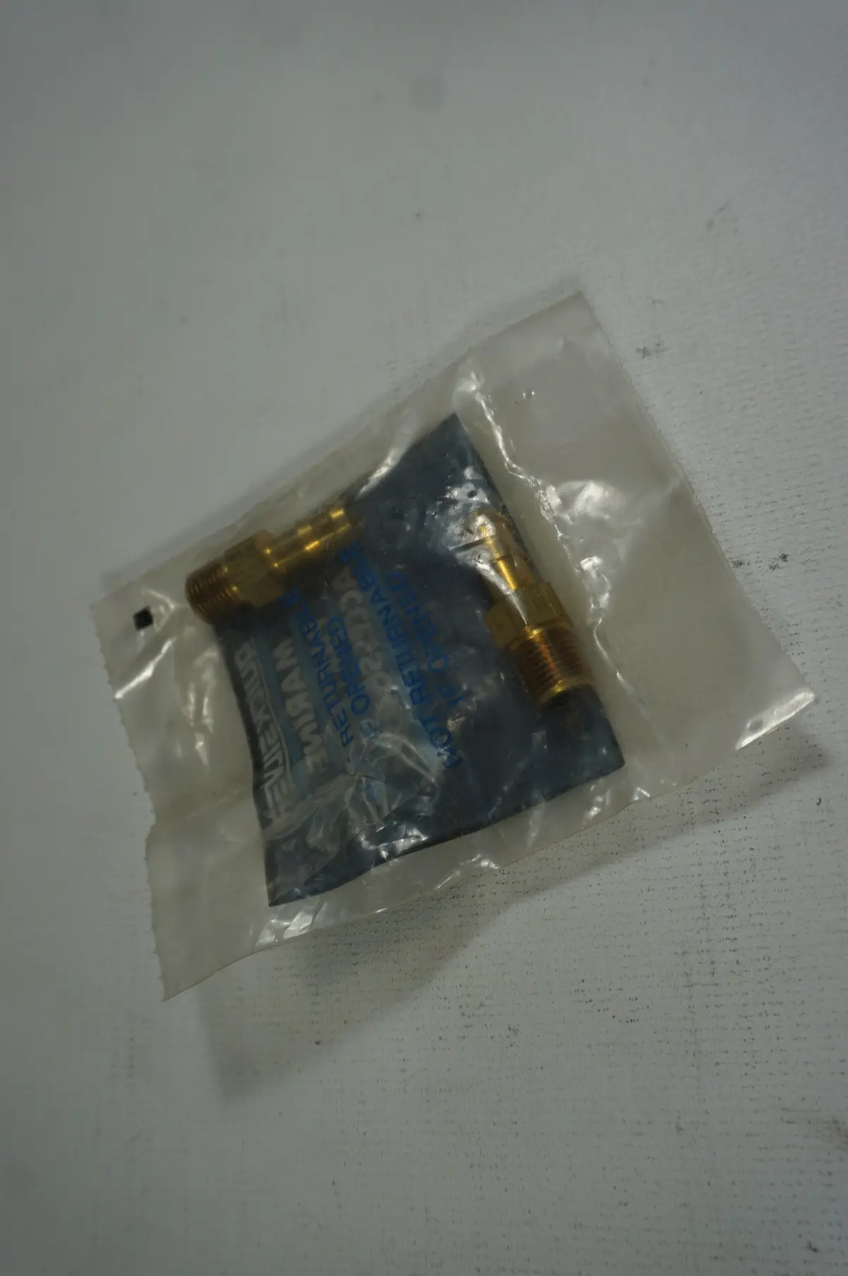 Mercury, Mercruiser, Quicksilver Oem 22-63186 Connector 1