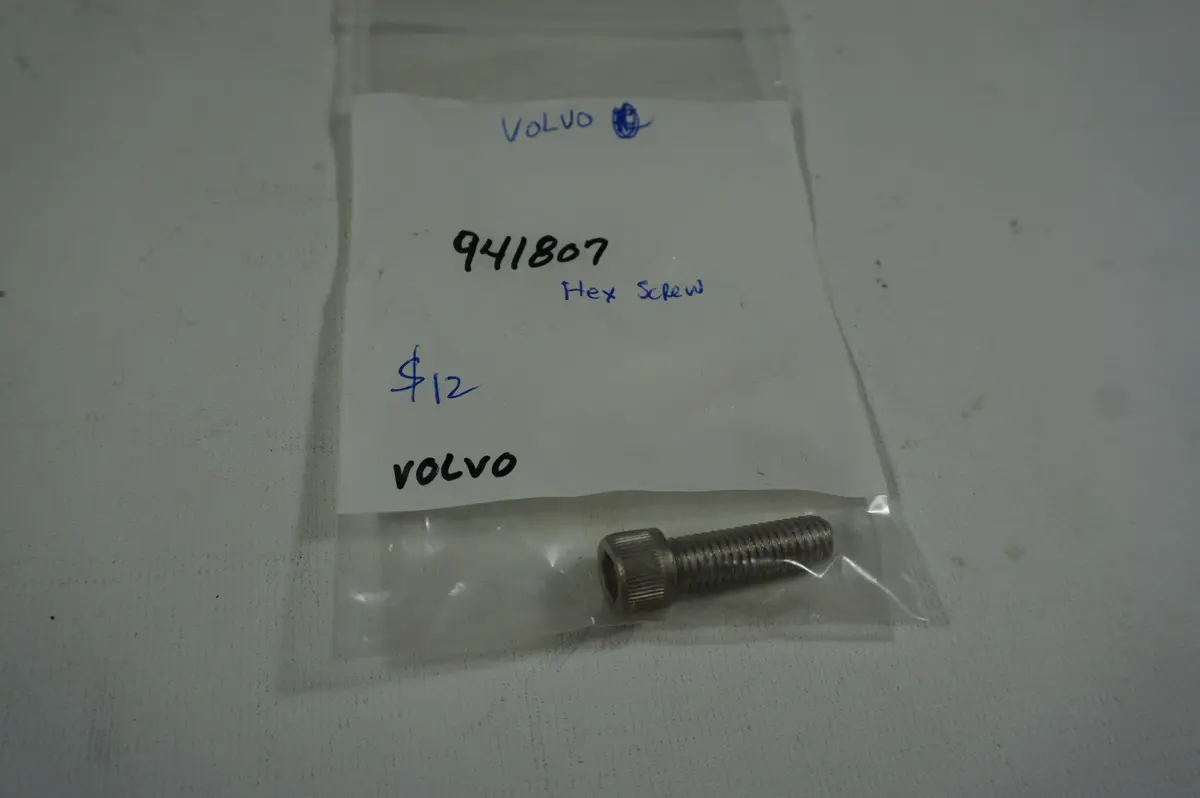 Volvo 941807 Hex Screw 1