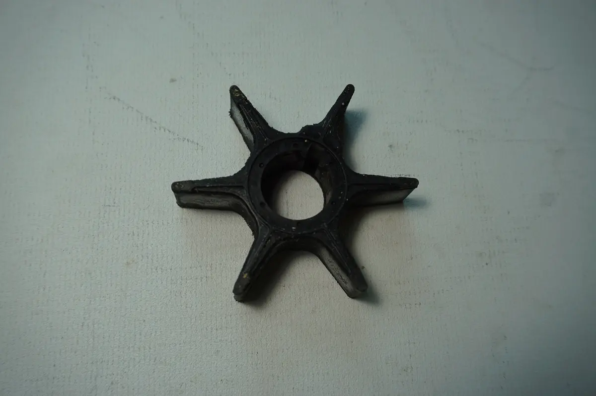 Suzuki Genuine Parts 17461-95301 - Genuine Oem Impeller 1