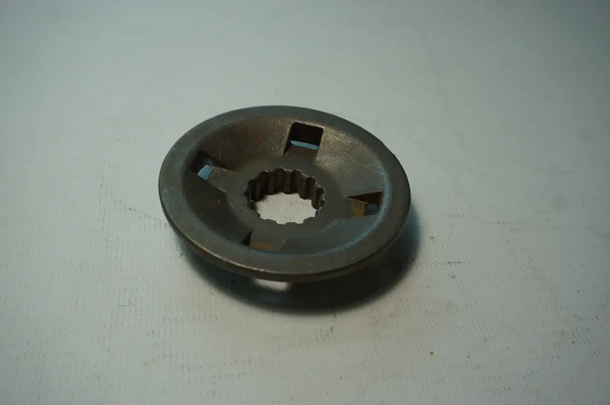 Suzuki Genuine Parts 57633-94500 - Prop Nut Spacer 1