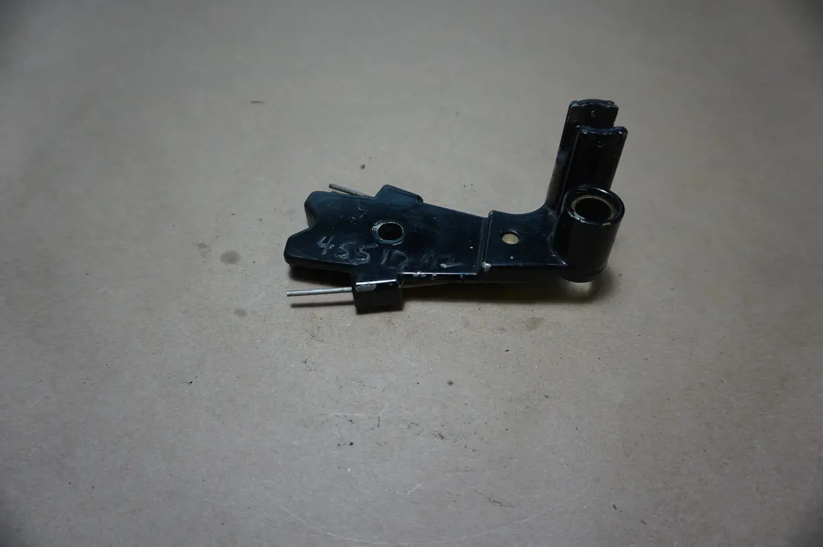 Mercury Marine Quicksilver 45517A2 Bracket (Used Item Please Read Details Below) 1