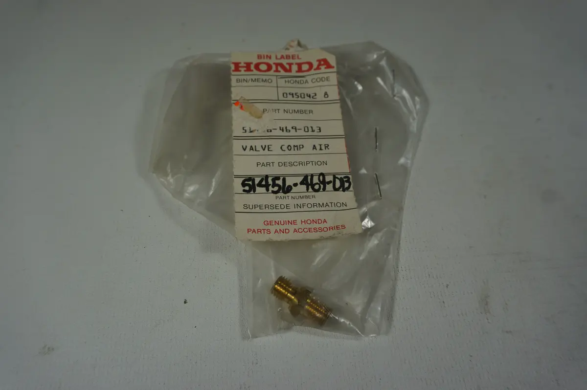 Honda 51456-469-013 Air Valve 1
