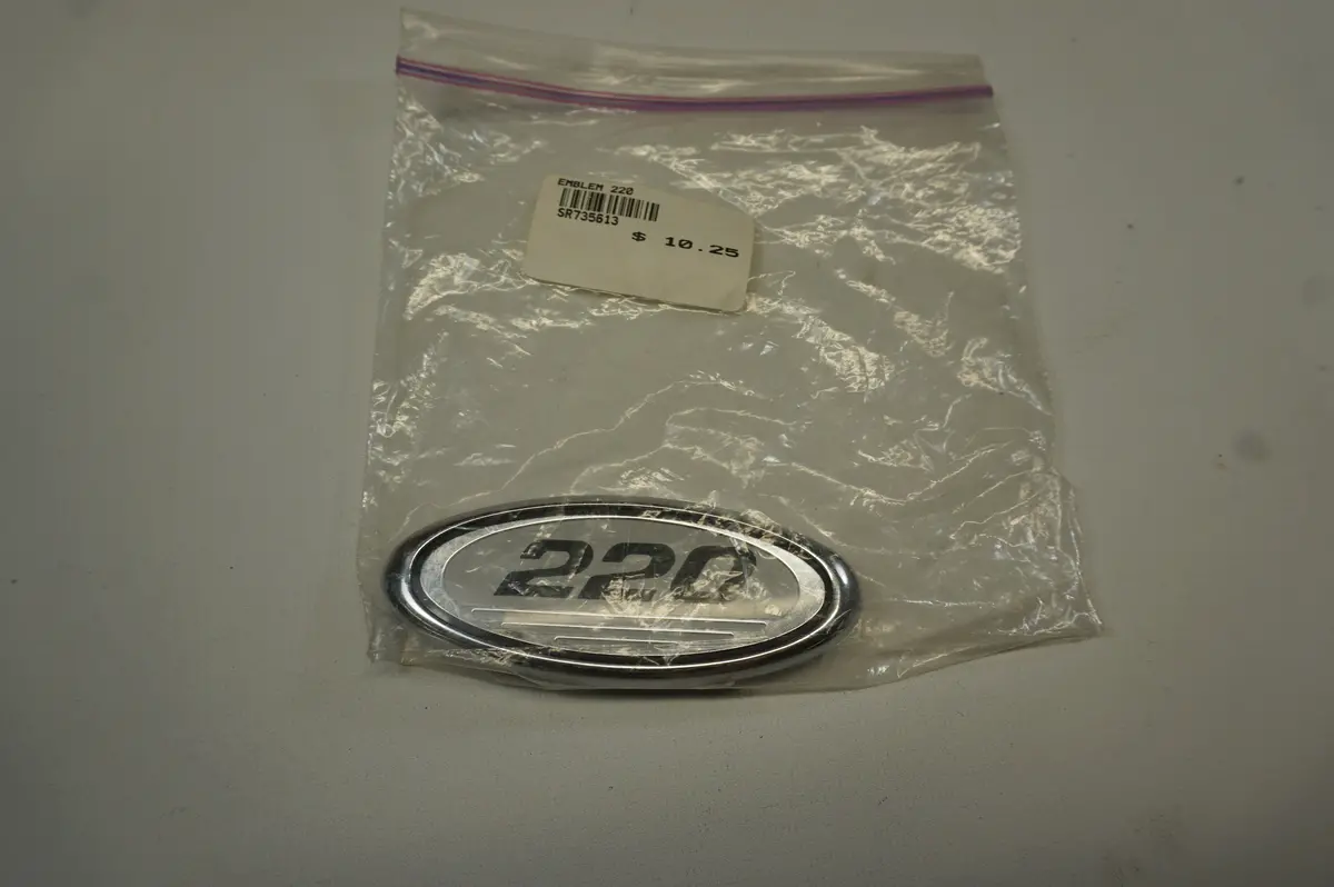 Sea Ray Sr735613 Emblem 1
